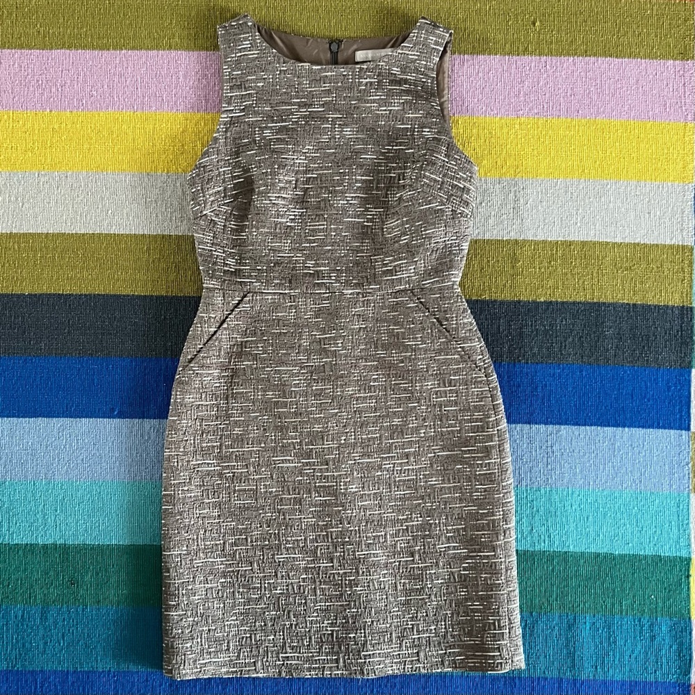 Banana Republic Taupe Shift Dress with metallic threads • Size 2